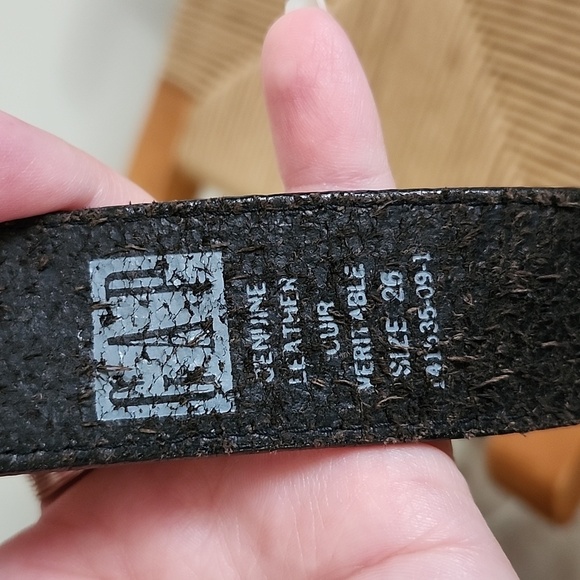 Gap Womens Embroidered Genuine Leather Belt Black with Silver Hardware Size 26 - Picture 2 of 5